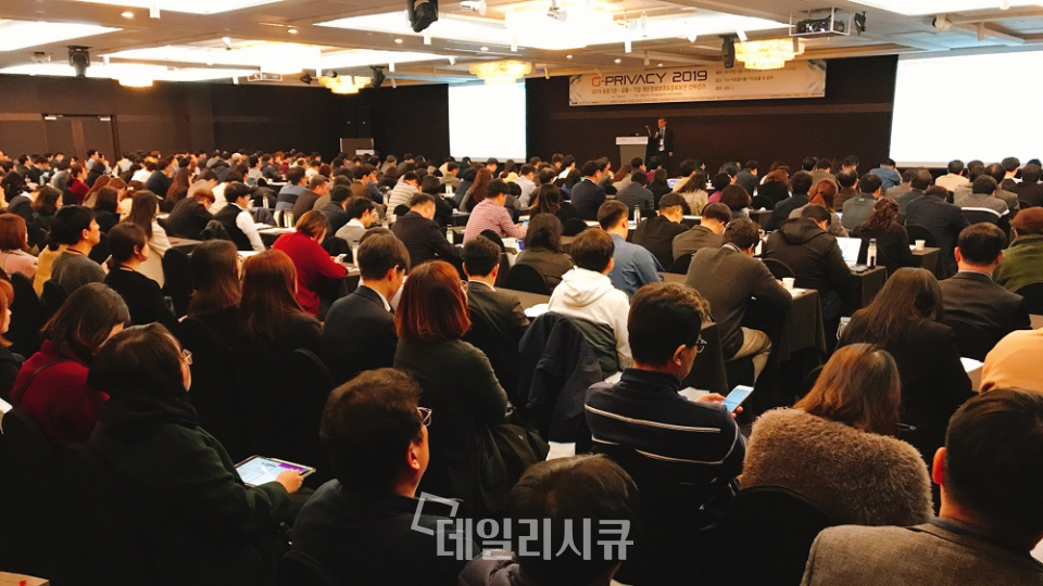 국내 최대 사이버위협 대응 인공지능 정보보호 컨퍼런스 AIS 2022...11월 9일 개최, 참가기업 모집중